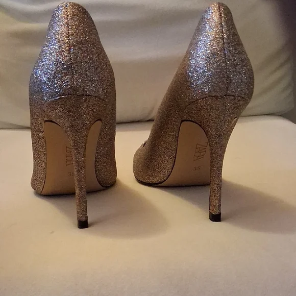 Zara Women's Sparkling Heels - Gold - Picture 3 of 4